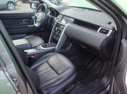 Land Rover - Discovery Sport