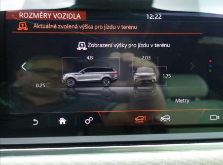 Land Rover - Range Rover Velar