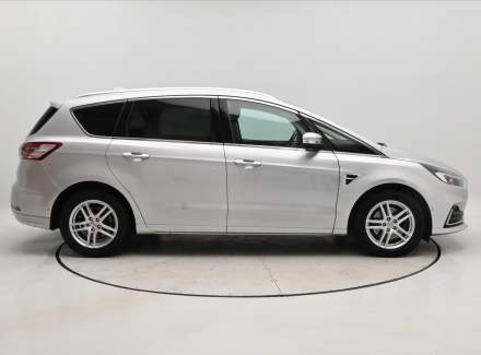 Ford - S-MAX