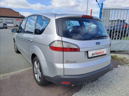 Ford - S-MAX