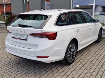 Škoda - Octavia