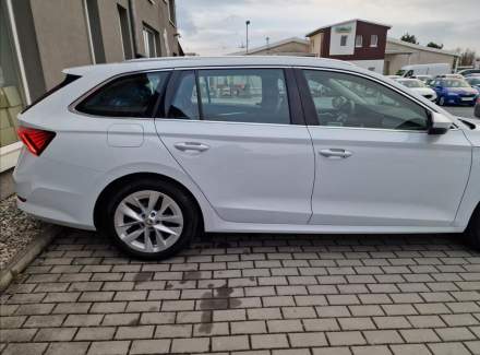 Škoda - Octavia