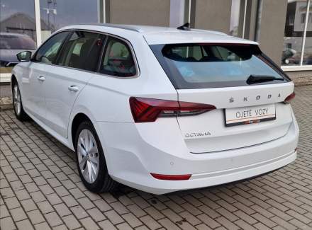 Škoda - Octavia