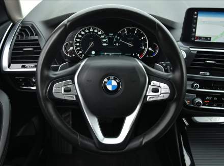 BMW - X3