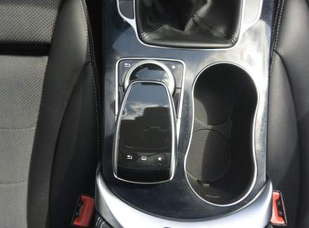 Mercedes-Benz - C-class