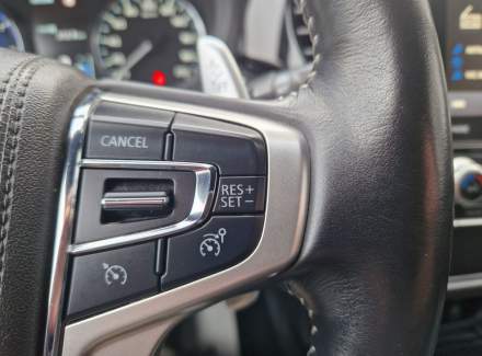 Mitsubishi - Outlander