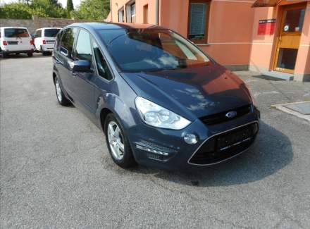 Ford - S-MAX