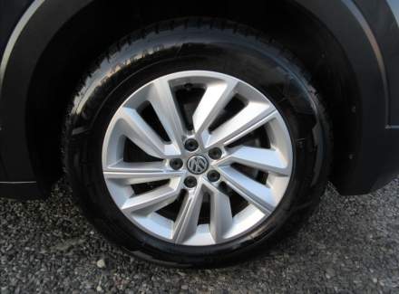 Volkswagen - T-Cross