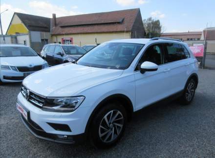 Volkswagen - Tiguan