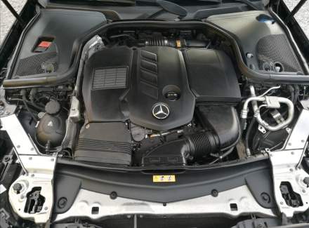 Mercedes-Benz - E-class