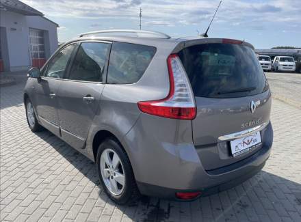 Renault - Scenic