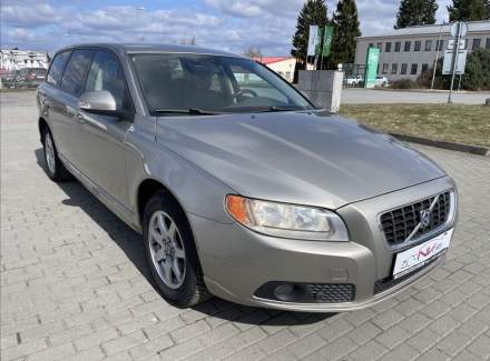 Volvo - V70