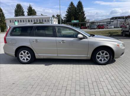 Volvo - V70