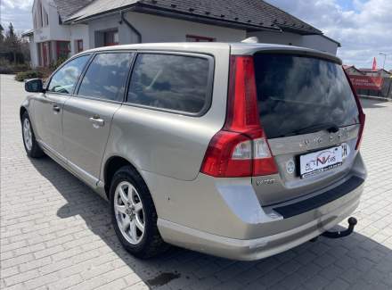 Volvo - V70