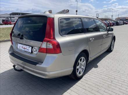 Volvo - V70