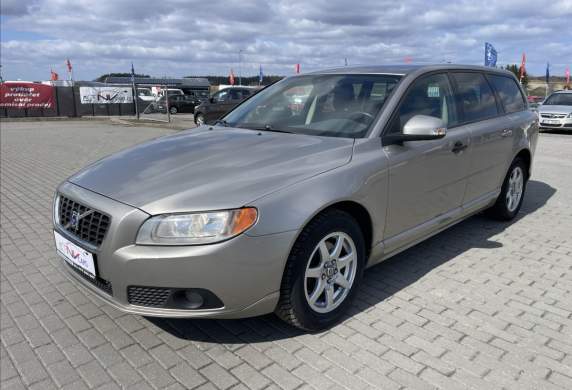Volvo - V70