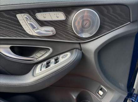 Mercedes-Benz - C-class