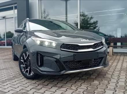 Kia - XCeed