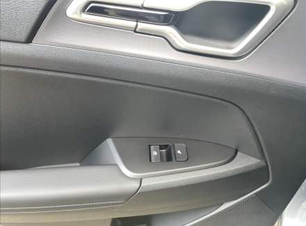 Kia - Sportage