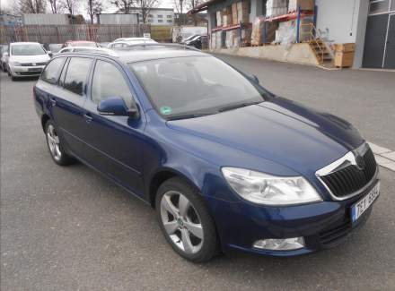 Škoda - Octavia