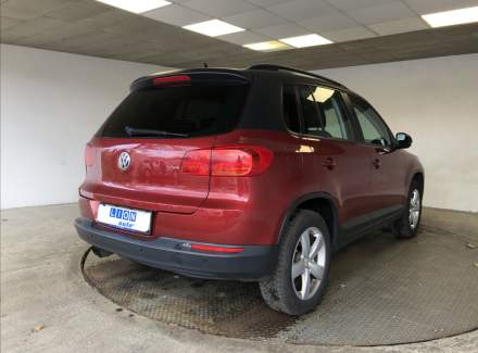Volkswagen - Tiguan