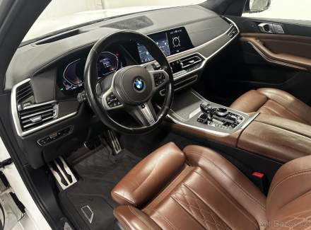 BMW - X7