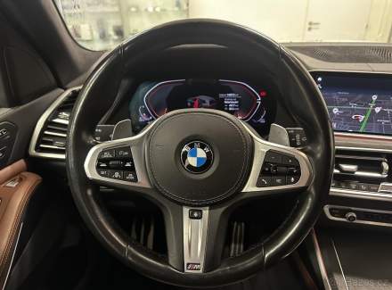 BMW - X7