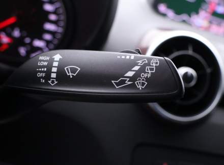 Audi - A1