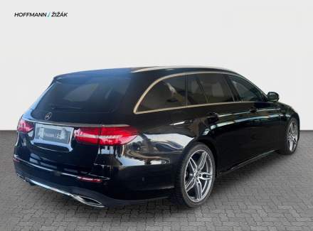 Mercedes-Benz - E-class