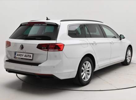 Volkswagen - Passat