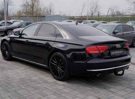 Audi - A8