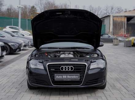 Audi - A8