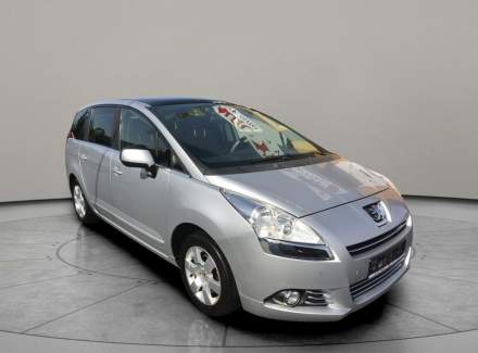 Peugeot - 5008