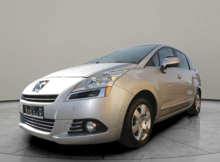 Peugeot - 5008