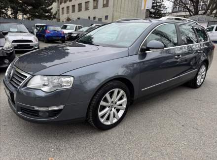 Volkswagen - Passat
