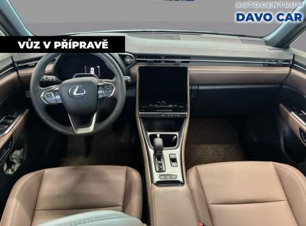 Lexus - LBX