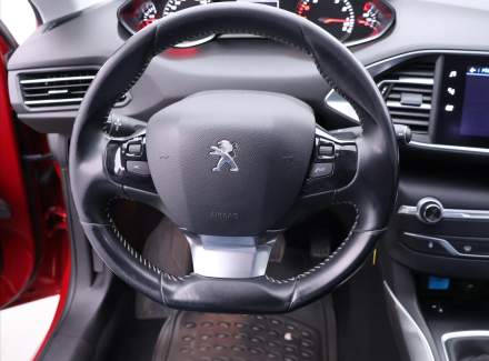 Peugeot - 308
