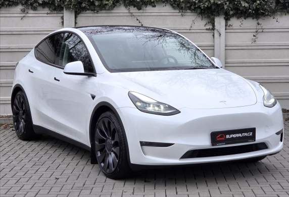 Tesla - Model Y