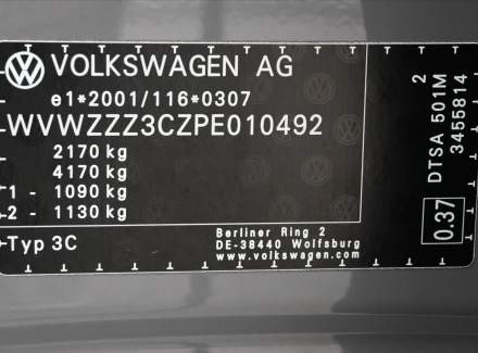Volkswagen - Passat