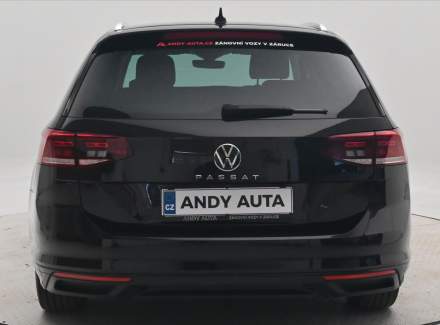 Volkswagen - Passat