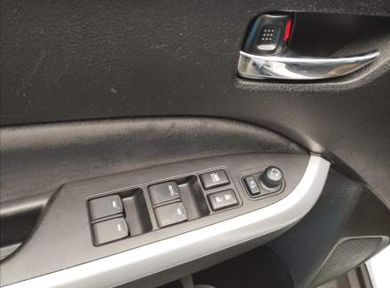 Suzuki - Vitara