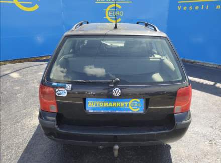 Volkswagen - Passat