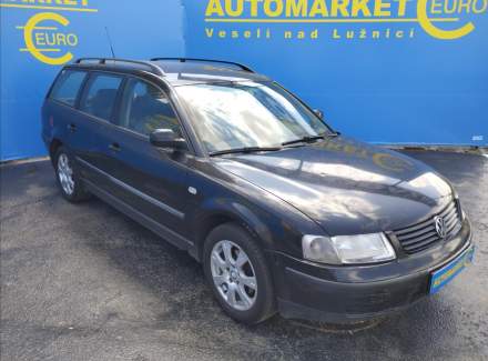 Volkswagen - Passat