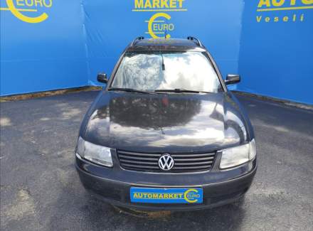 Volkswagen - Passat