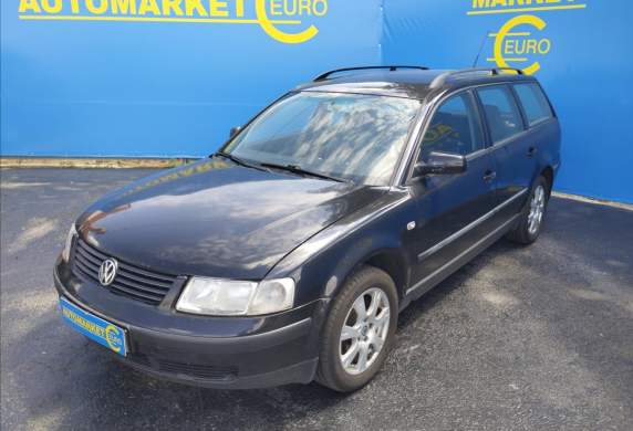 Volkswagen - Passat