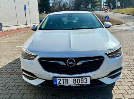 Opel - Insignia