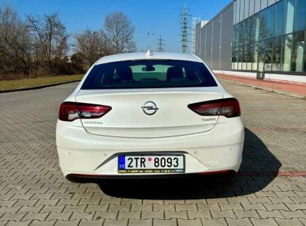 Opel - Insignia