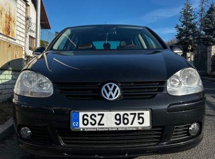 Volkswagen - Golf