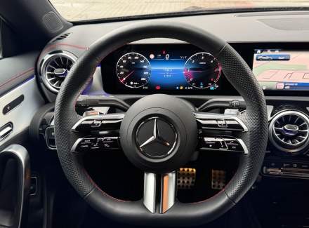 Mercedes-Benz - CLA
