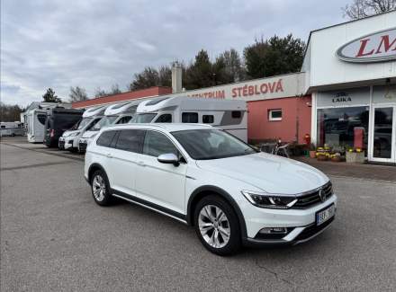 Volkswagen - Passat